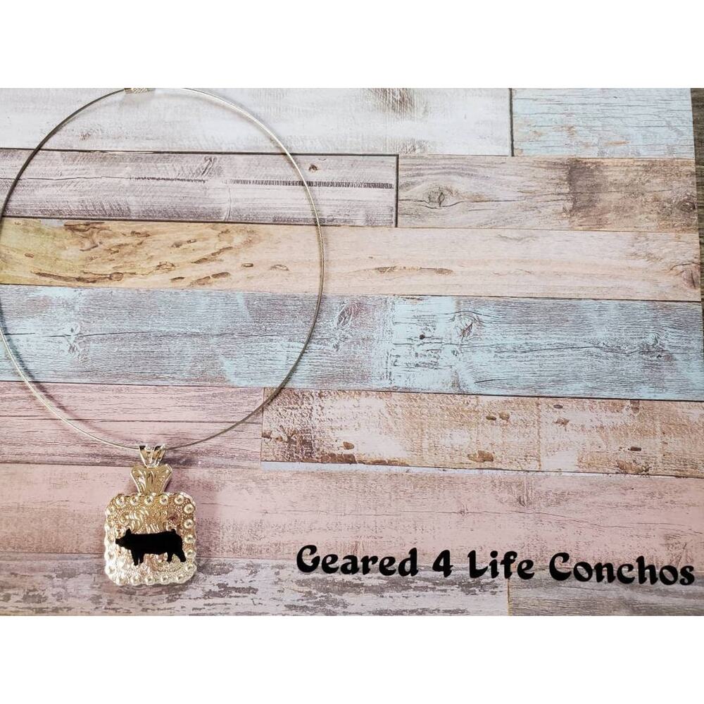 Pig show Concho necklace, western accessories, western concho style necklace - Picture 3 of 3
